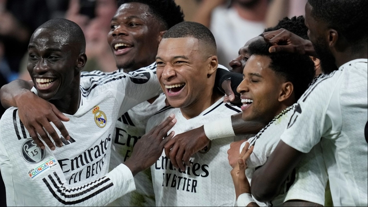 Osimhen aparece en la agenda del Real Madrid / Olé