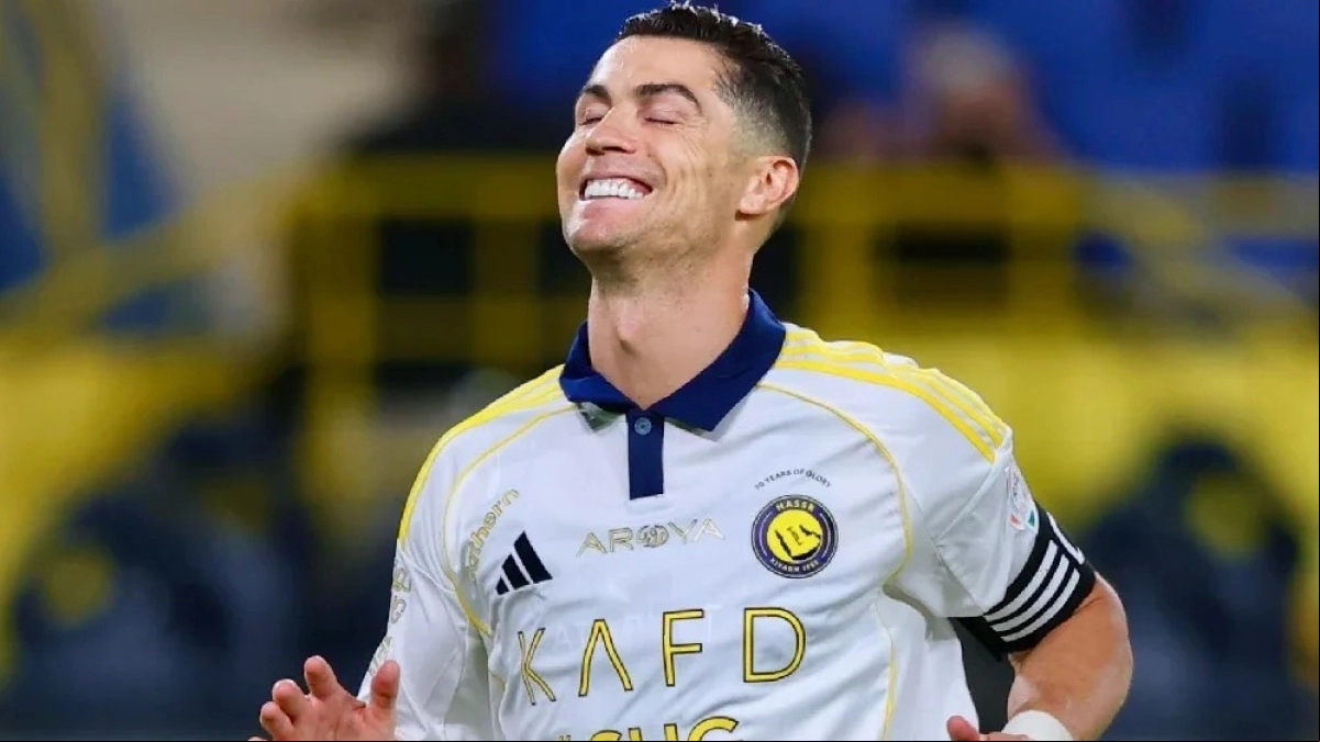 Cristiano Ronaldo se queda en Al-Nassr / Record