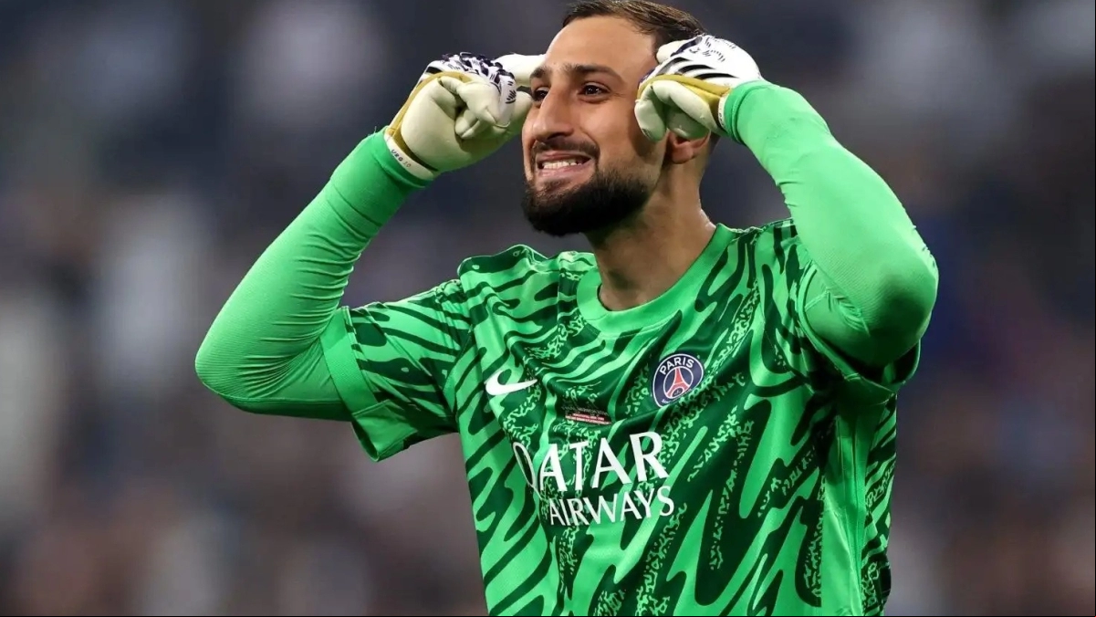 El PSG tiene un plan por si se va Donnaruma: Un ex deseo del Barcelona