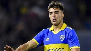 Los 5 clubes europeos que quieren fichar a Aaron Anselmino, perla de Boca Juniors