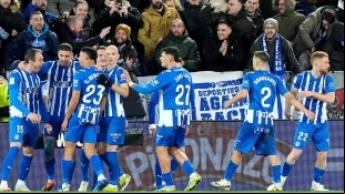 <p>Title Deportivo Alaves eyes a South American center-back before the market's closure</p>