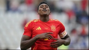 La directiva del Atlético se tira de los pelos por Samu Omorodion / Relevo.com