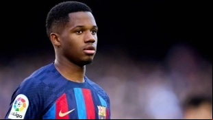 El Ajax llama al Barcelona, quiere a Ansu Fati / Diario Que